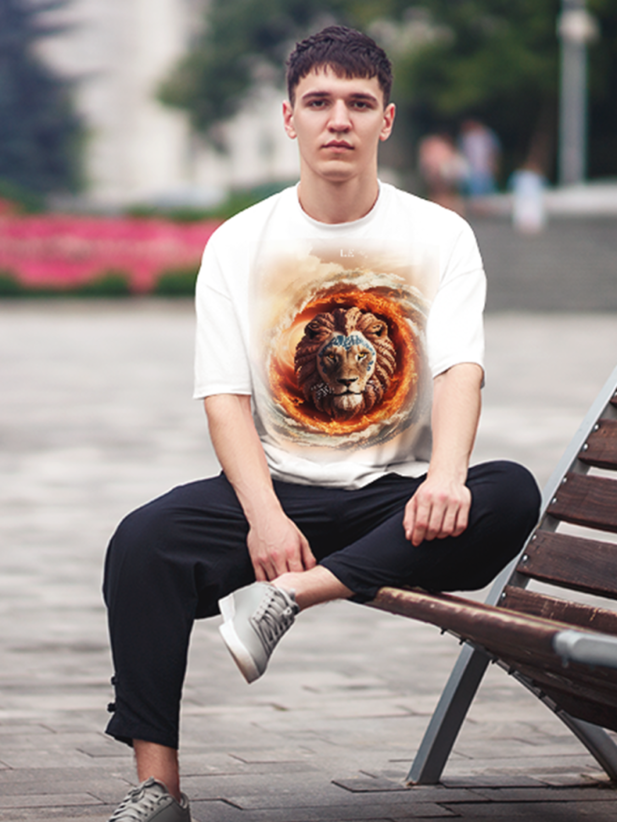 Футболка оверсайз белая унисекс с принтом Lioness Футболка оверсайз белая унисекс с принтом Lioness