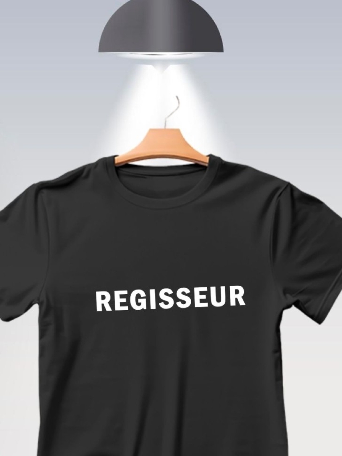 Футболка с надписью REGISSEUR для режиссера
