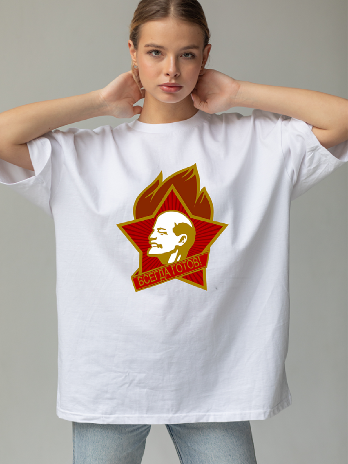 Футболка СССР белая пионерский значок 