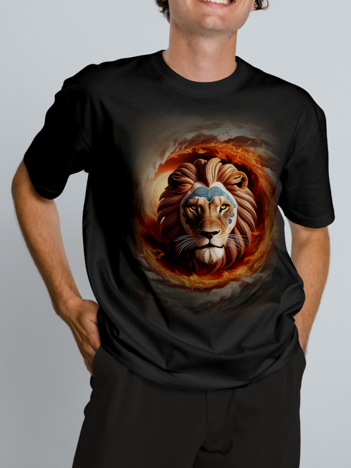Футболка оверсайз черная унисекс с принтом Lioness