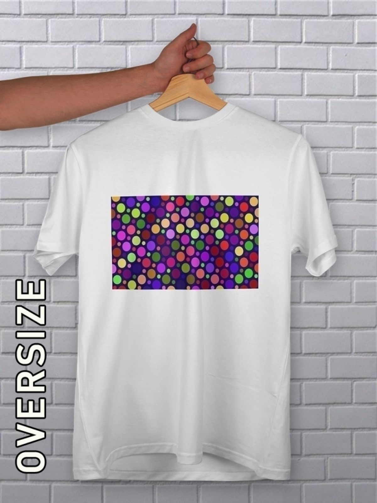 Футболка женская белая с принтом яркие горошины