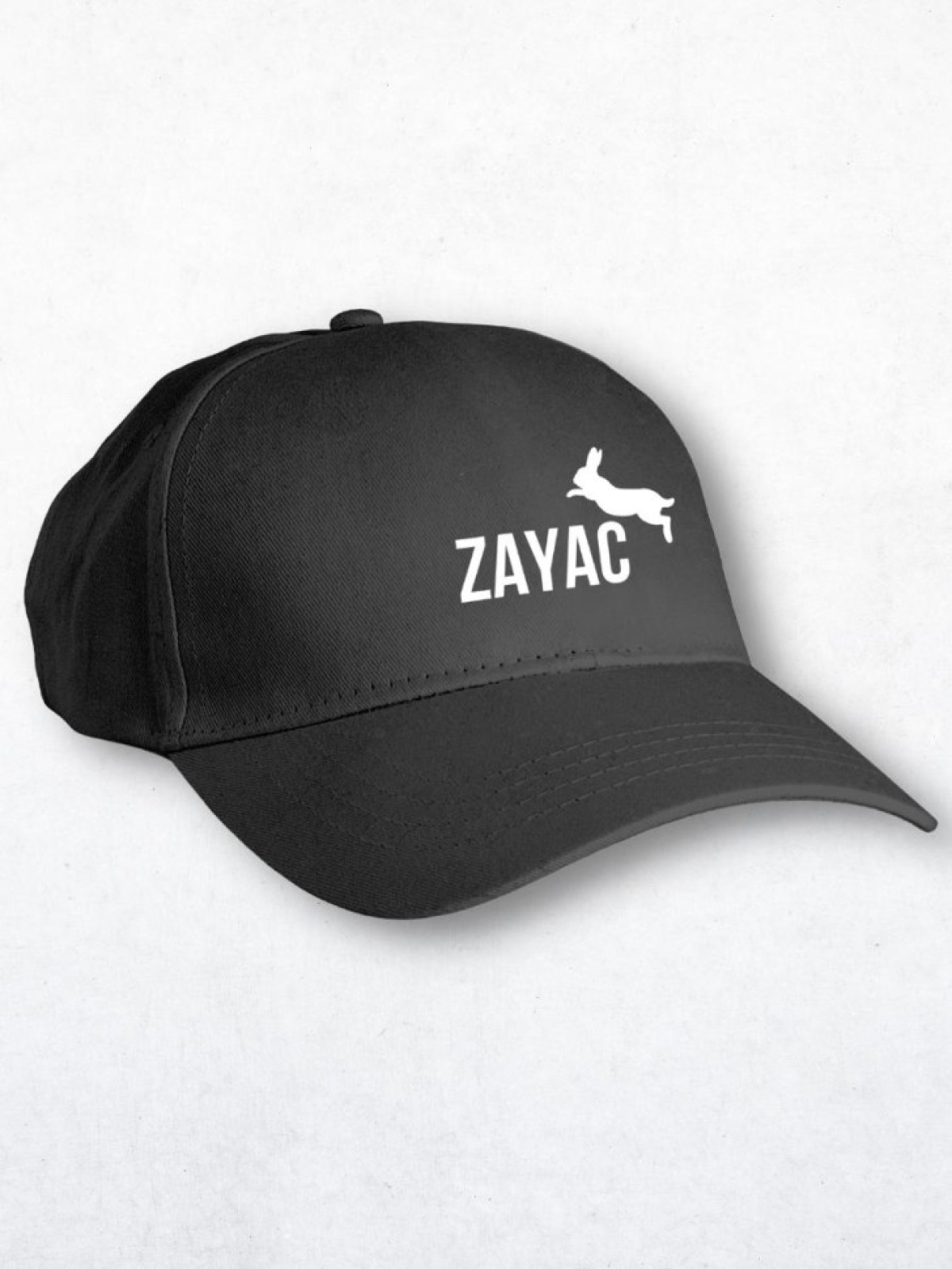 Бейсболка черная мужская женская с надписью принтом заяц