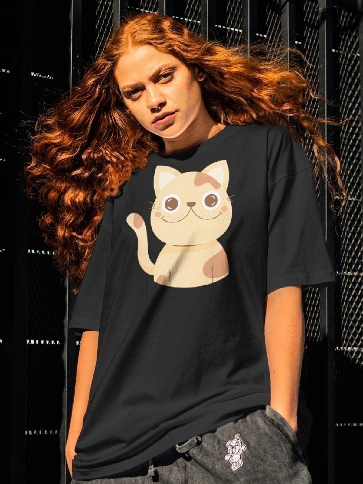 Футболка оверсайз с принтом кошка Футболка оверсайз с принтом кошка