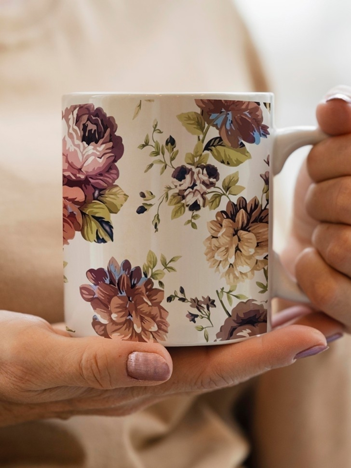 Кружка керамическая с цветами подарочная 