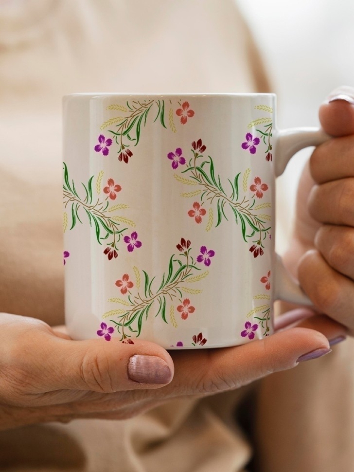 Кружка милая с цветами подарочная  