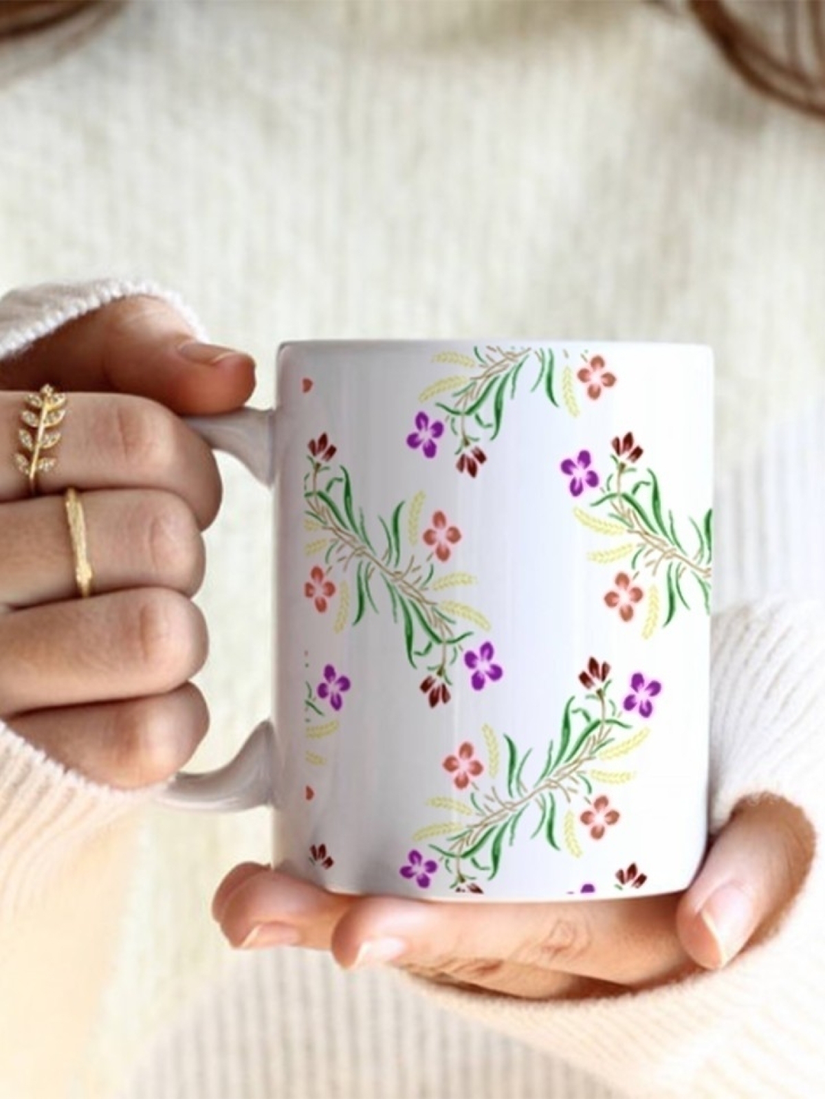 Кружка милая с цветами подарочная  