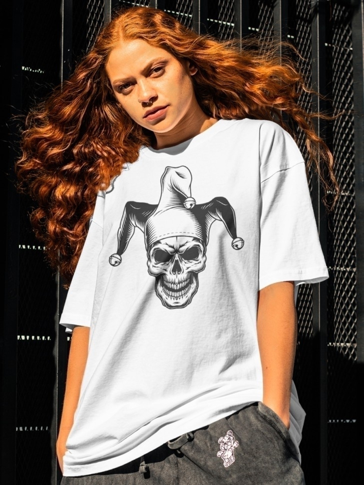 Футболка оверсайз с принтом череп шут Футболка оверсайз с принтом череп шут