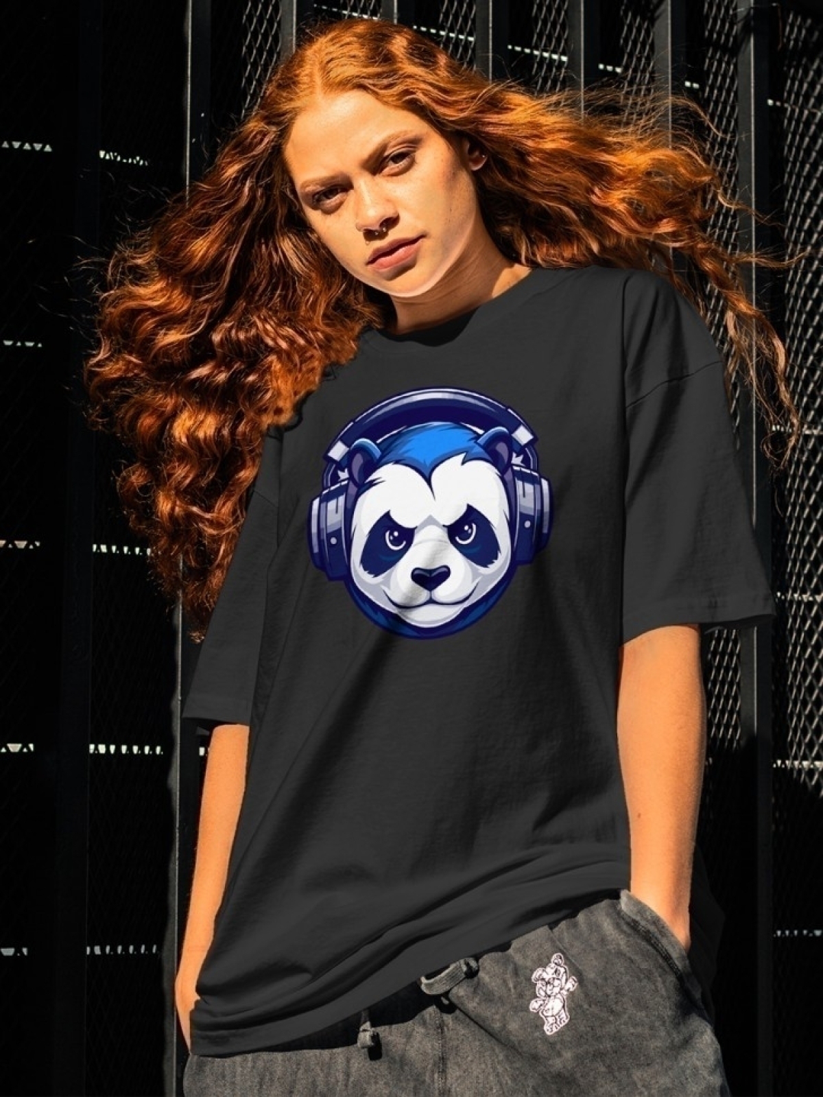Футболка оверсайз с принтом панда в наушниках
