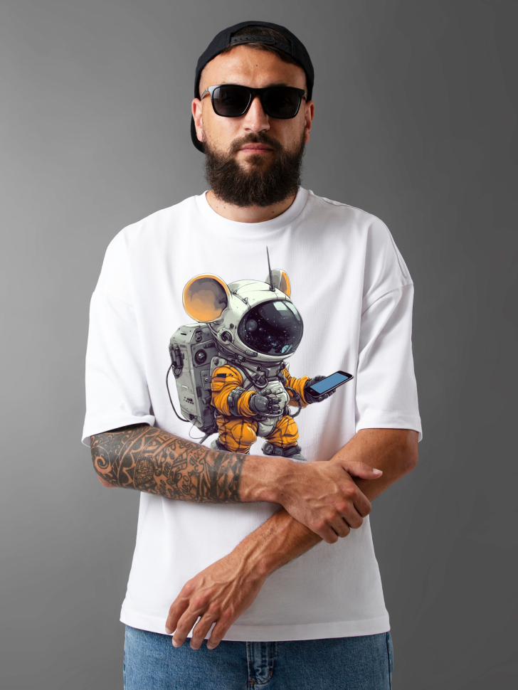 Футболка оверсайз мужская с рисунком мышь космонавт 
