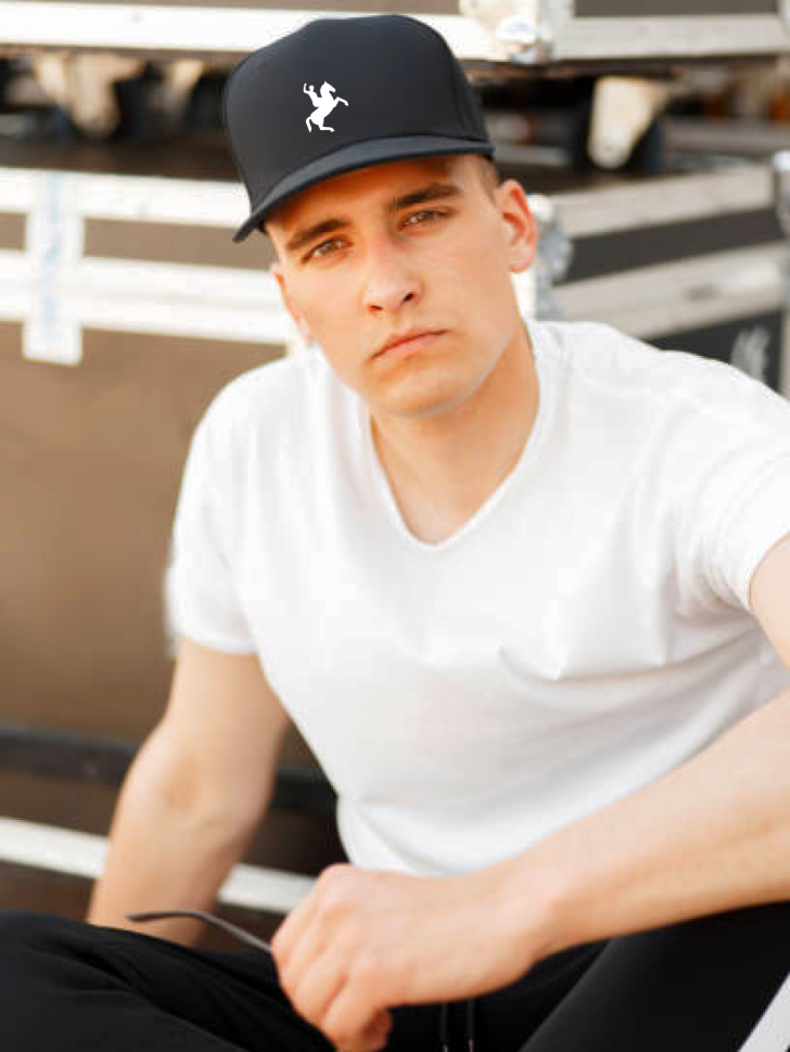 Бейсболка кепка черная лошадь наездник onesize Бейсболка кепка черная лошадь наездник onesize