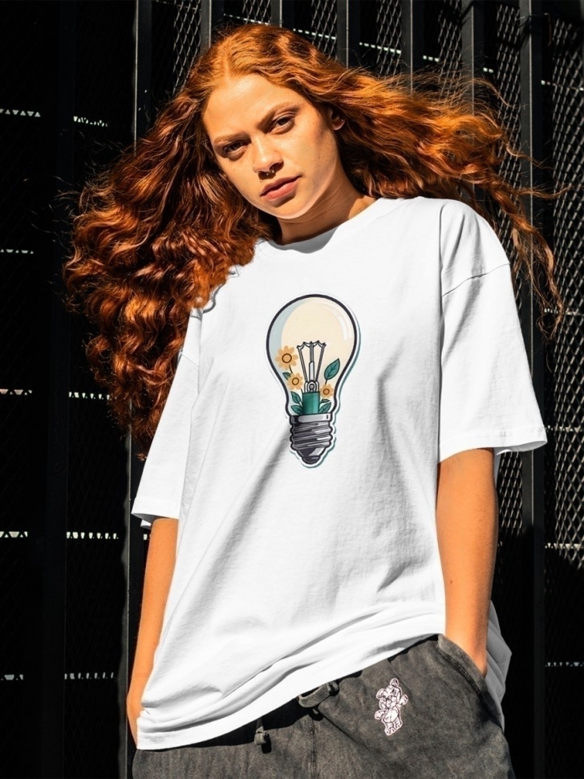 Футболка оверсайз с принтом идея лампочка 1 Футболка оверсайз с принтом идея лампочка 1