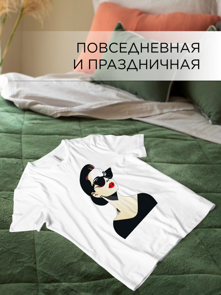 Футболка оверсайз с принтом Девушка в очках 6 белая