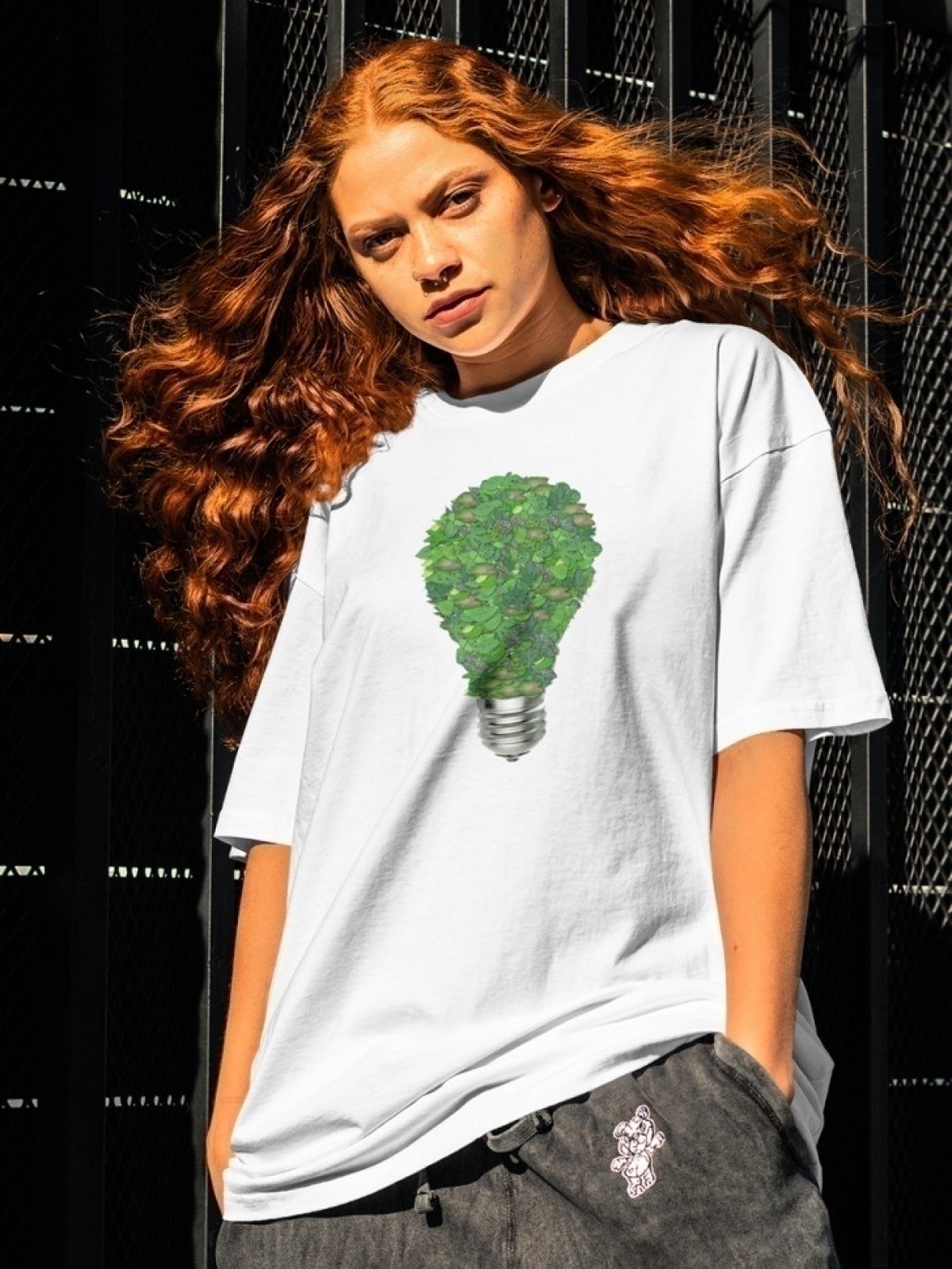 Футболка оверсайз с принтом идея лампочка 2 Футболка оверсайз с принтом идея лампочка 2