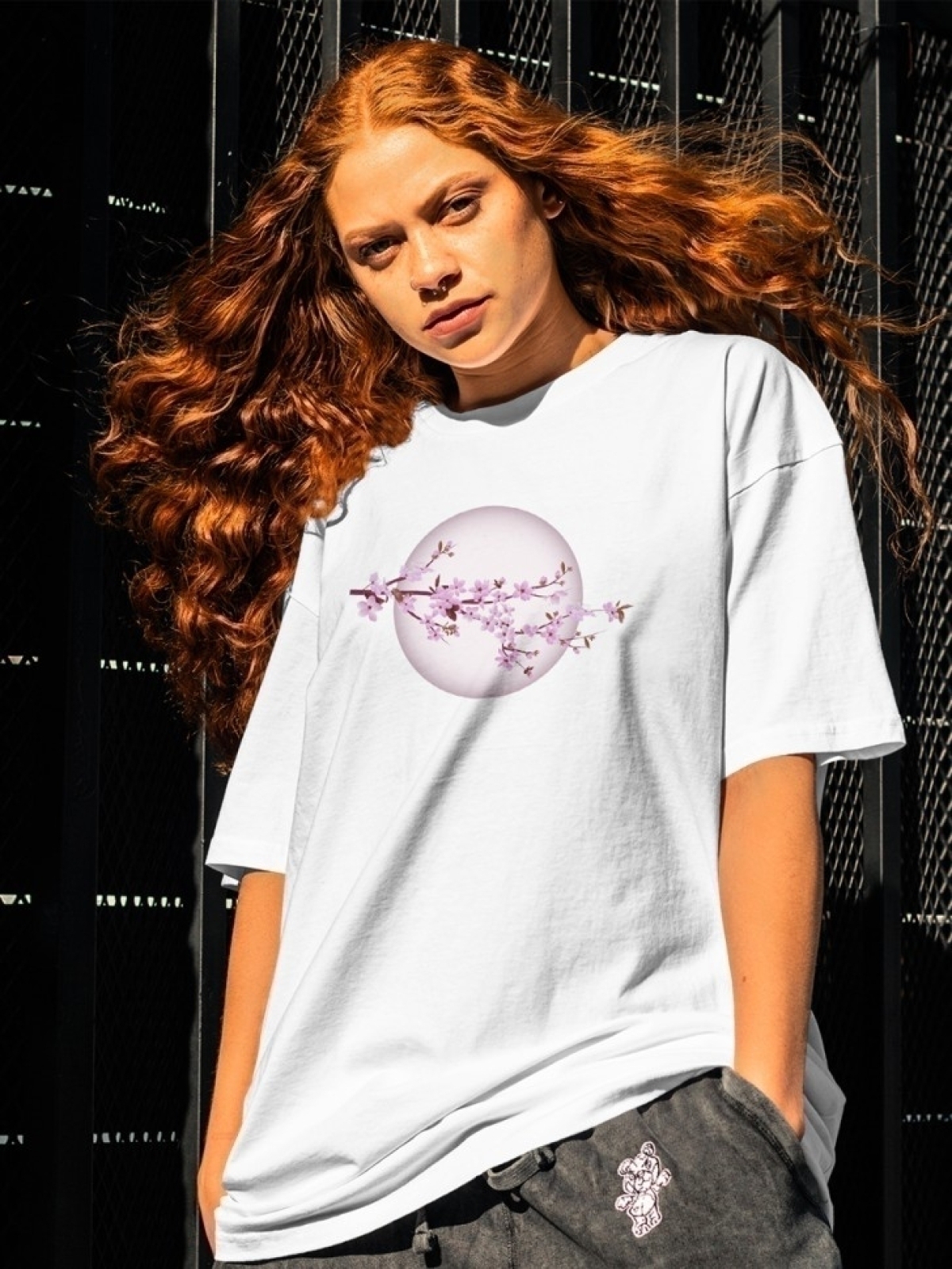 Футболка оверсайз с принтом сакура Футболка оверсайз с принтом сакура