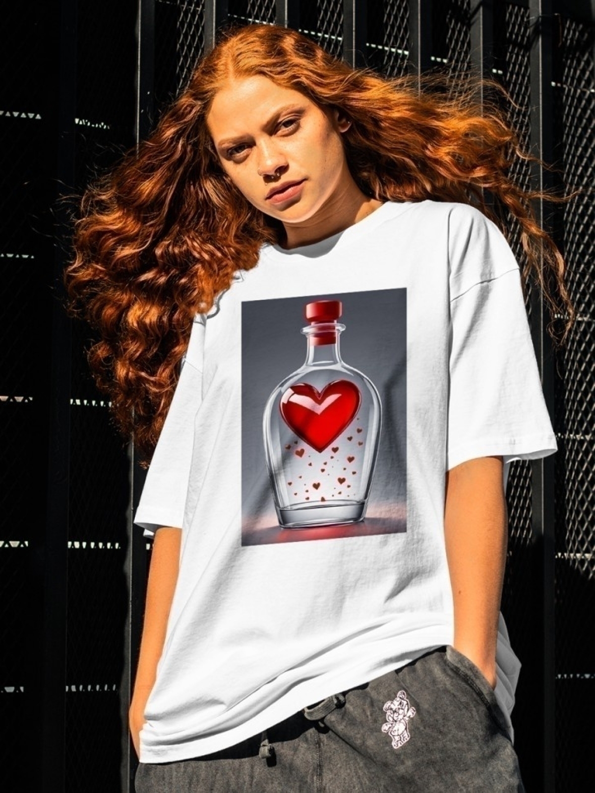 Футболка оверсайз с принтом бутылка любви 7 Футболка оверсайз с принтом бутылка любви 7